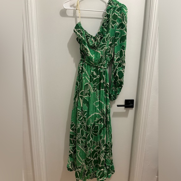FARM Rio Printed One-Shoulder Ruffle Dress Size Medium - Picture 9 of 9